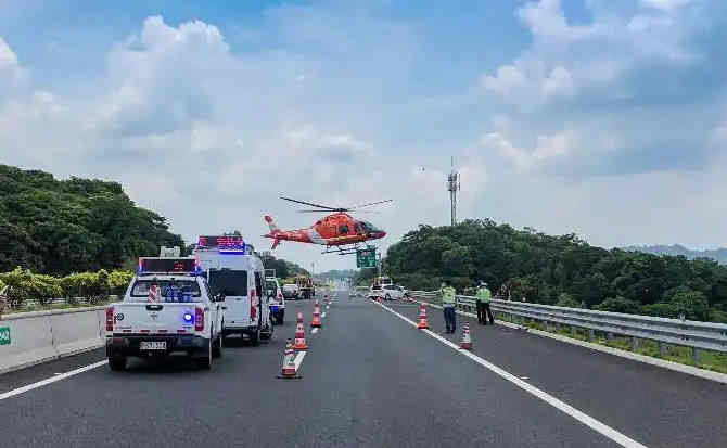 海门区高速公路汽车救援案例